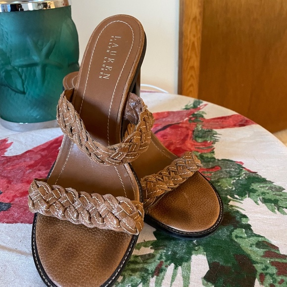 Ralph Lauren Kardelle size 8 tan sandals - Picture 1 of 5
